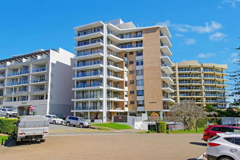 Tasman Towers 5 3 Munster Street - St Kilda Accommodation 2