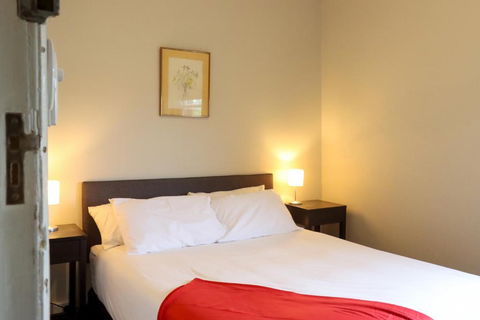 Tates Hotel Windsor - St Kilda Accommodation 2
