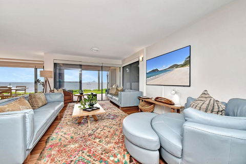 The Bay Luxury Accommodation - St Kilda Accommodation 1