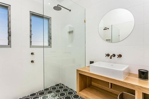The Beach Penthouse - St Kilda Accommodation 2
