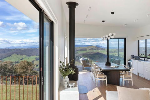 The Bella Vista By Mt Bellevue - St Kilda Accommodation 1