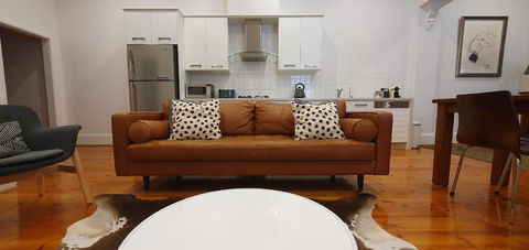 The Chittleborough On Sussex St, Central Glenelg - St Kilda Accommodation 1