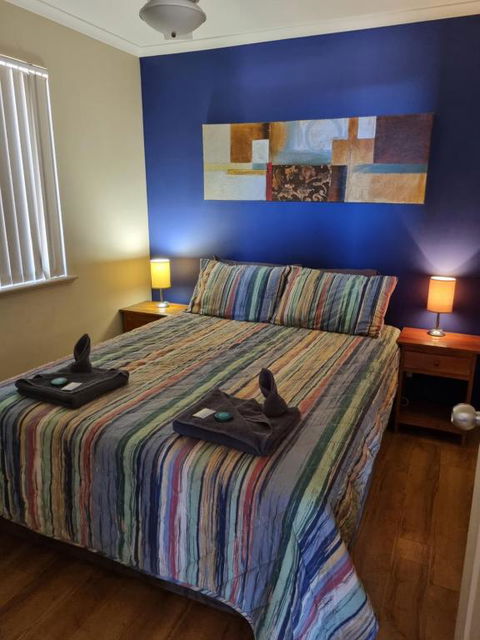 The Cove Holiday Village - St Kilda Accommodation 1