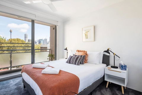The Earl - Potts Point Paradise With Sydney Views - St Kilda Accommodation 1