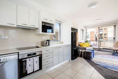 The Earl - Potts Point Paradise With Sydney Views - St Kilda Accommodation 2
