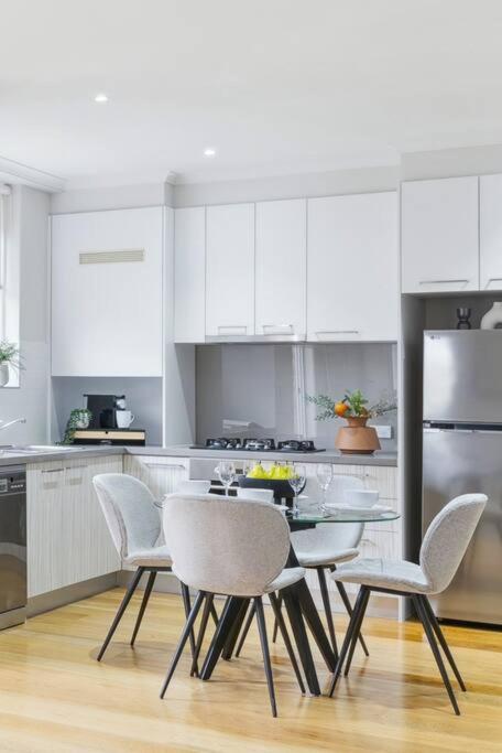 The Fulton Residence - St Kilda Accommodation 1
