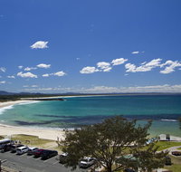 Beachpoint Unit 401 28 North Street - St Kilda Accommodation
