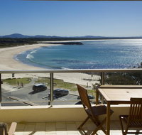 Beachpoint Unit 402 28 North Street - St Kilda Accommodation