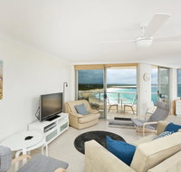 Beachpoint Unit 501 28 North Street - St Kilda Accommodation