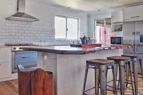 Beachy Bliss - St Kilda Accommodation 1