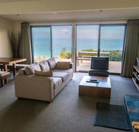 Beacon Point Ocean View Villas - St Kilda Accommodation