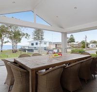 Beauty and the Beach' 88 Foreshore Drive - large home with WIFI  water views - St Kilda Accommodation