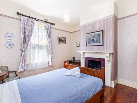 Beauvais - St Kilda Accommodation 3