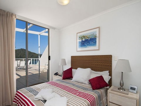 Bella Mare - 2 Bedroom Ocean View Terrace Apt - St Kilda Accommodation 2