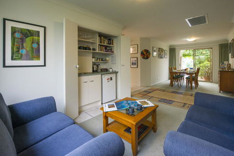 Bellevue Bed & Breakfast - St Kilda Accommodation 0