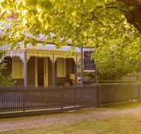 Belmont at Beechworth 2 bedrooms 2 bathrooms 2 couples - St Kilda Accommodation
