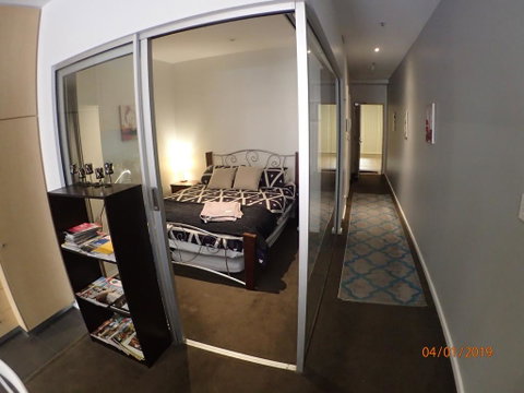 Bent St Apartments - St Kilda Accommodation 2