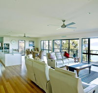 Berringar 71 Green Point - St Kilda Accommodation