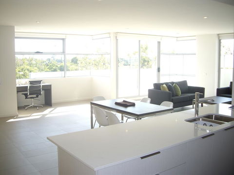 Best Western Plus The Tudor Box Hill - St Kilda Accommodation 1
