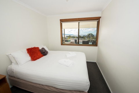 Bicheno Blue Horizon - St Kilda Accommodation 3