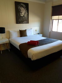 Book Hay Accommodation Vacations St Kilda Accommodation St Kilda Accommodation