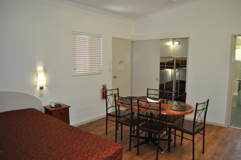 BIG4 MacDonnell Range Holiday Park - St Kilda Accommodation 2