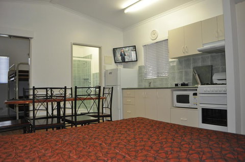 BIG4 MacDonnell Range Holiday Park - St Kilda Accommodation 1