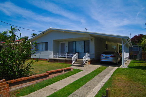 Billy's On Main, 44 Main Street - St Kilda Accommodation 0