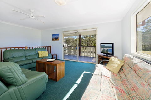Bimbimbi 1, 11 Willow Street - St Kilda Accommodation 3