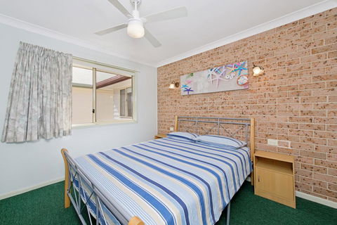 Bimbimbi 1, 11 Willow Street - St Kilda Accommodation 2