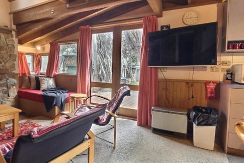 Bindi - Alpine Getaways's Chalet At Tower Rd - St Kilda Accommodation 1