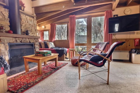 Bindi - Alpine Getaways's Chalet At Tower Rd - St Kilda Accommodation 2