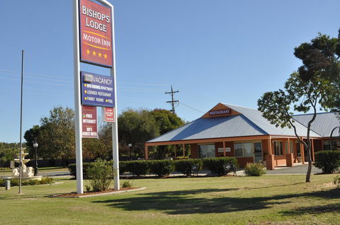 Bishop's Lodge Motor Inn - St Kilda Accommodation 0