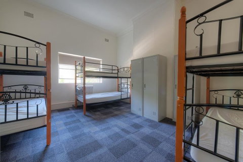 Blue Mountains Backpacker Hostel - St Kilda Accommodation 2