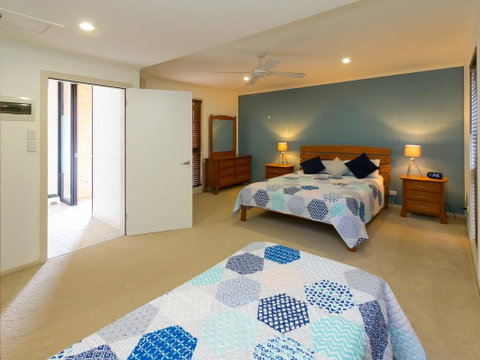 Blue Water Retreat - Downstairs - St Kilda Accommodation 0