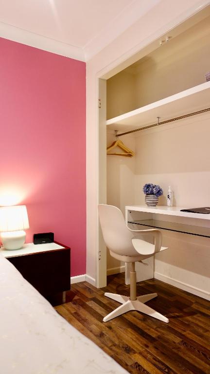 TL Warmest Homestay - St Kilda Accommodation 3