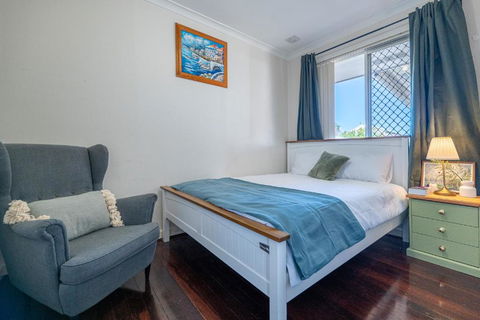 Warmth House Nr Airport 2rooms 5beds Yard N Parking - St Kilda Accommodation 2
