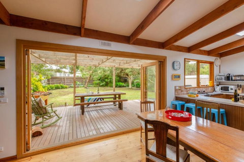Merricks Surf Cottage - Charming Beachfront Bliss - St Kilda Accommodation 1