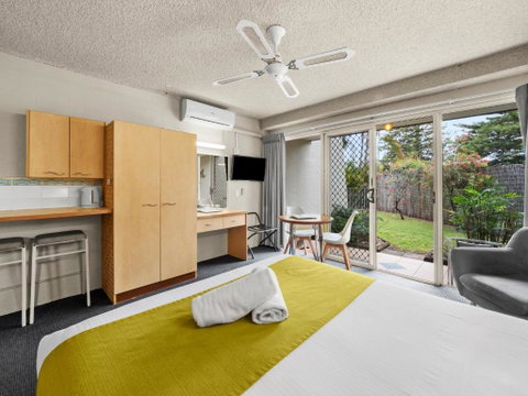 Yamba Sun - St Kilda Accommodation 3