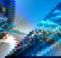 Whitehaven Beach Day Tour with Snorkel in Whitsundays Island - St Kilda Accommodation