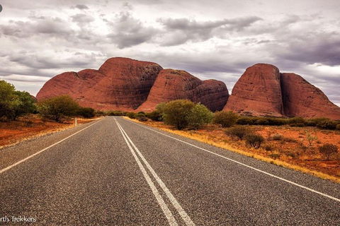 5-Hour Kata Tjuta Sunrise Tour From Ayers Rock With Breakfast - St Kilda Accommodation 3