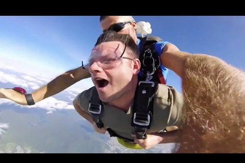 Reef And Rainforest Tandem Sky Dive In Cairns - St Kilda Accommodation 1