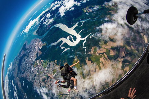 Reef And Rainforest Tandem Sky Dive In Cairns - St Kilda Accommodation 5