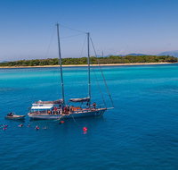 Ocean Free Green Island  Great Barrier Reef Snorkel Cruise Cairns 25 guests - St Kilda Accommodation