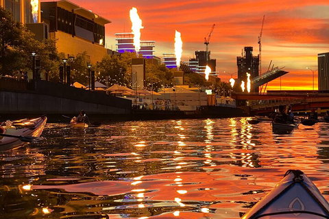 Melbourne Sunset Kayaking Experience With Dinner - St Kilda Accommodation 4