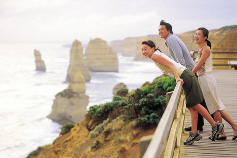 Small-Group Great Ocean Road And 12 Apostles Full-Day Tour From Melbourne - St Kilda Accommodation 3