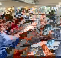 Barossa Valley Wineries Tour with Tastings and Lunch from Adelaide - St Kilda Accommodation