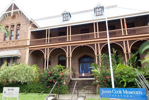 Cairns To Cooktown 4WD Tour - St Kilda Accommodation 1