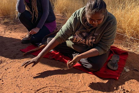 6 Day Red Centre Explorer With Accommodation - St Kilda Accommodation 1