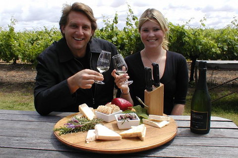 Swan Valley Tour From Perth: Wine, Beer And Chocolate Tastings - St Kilda Accommodation 4